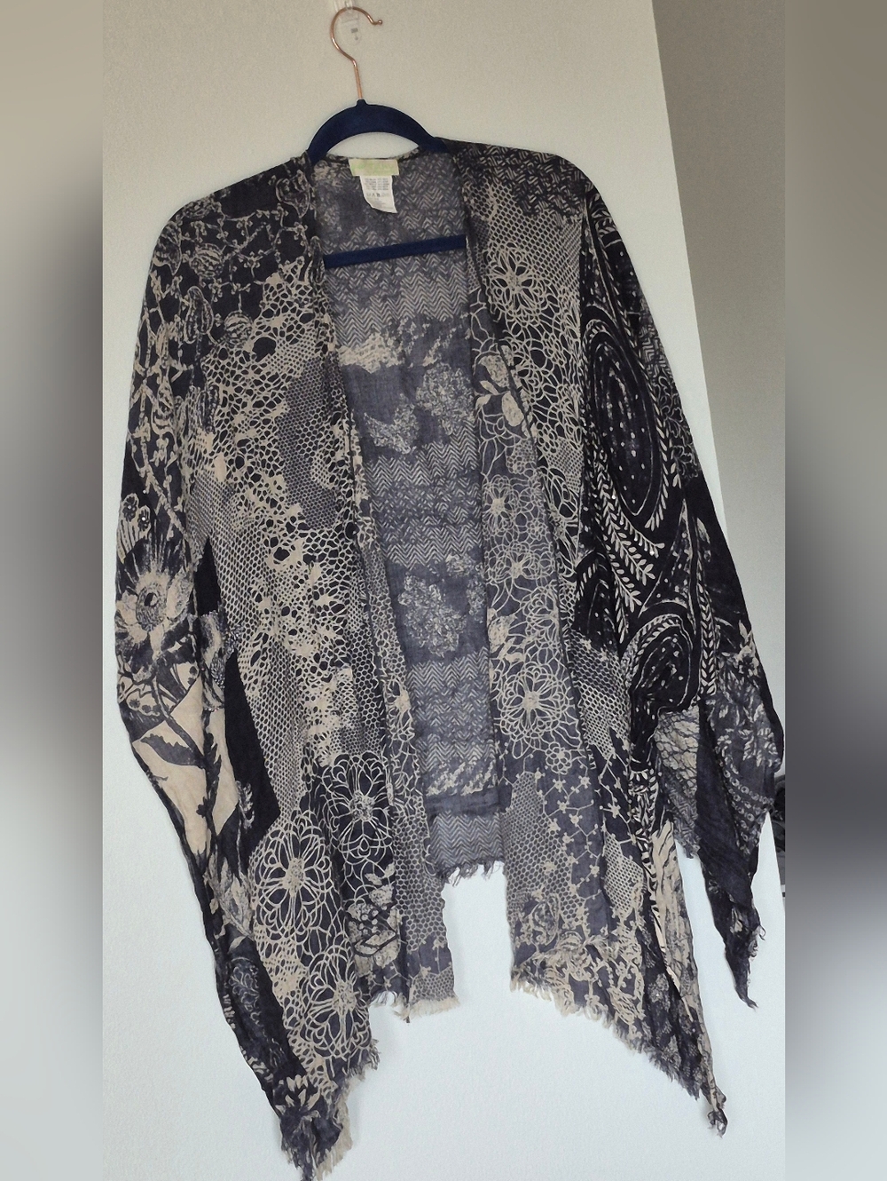 Anthropologie Petanu by Pashma Silk&Wool shawl Scarf Wrap Poncho OS - Picture 4 of 12